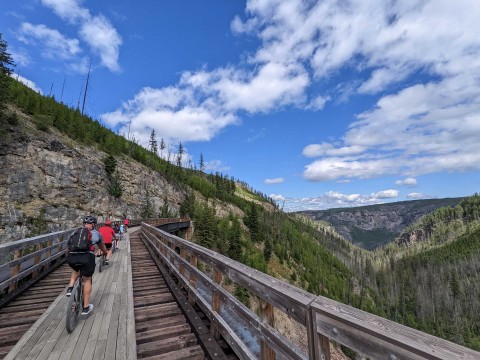 renting-an-ebike-on-the-kvr-myra-canyon-tressles-kelowna-bc-01